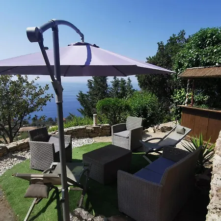 Rubis-vue A Couper Le Souflle Saint-Raphaël