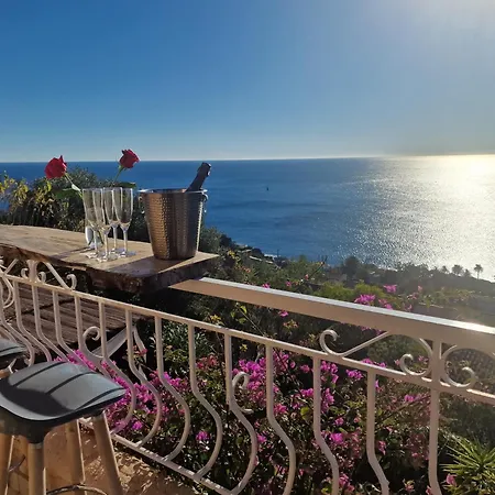 Rubis-vue A Couper Le Souflle *