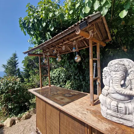 Rubis-vue A Couper Le Souflle Vila