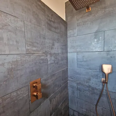 Rubis-vue A Couper Le Souflle * Saint-Raphaël